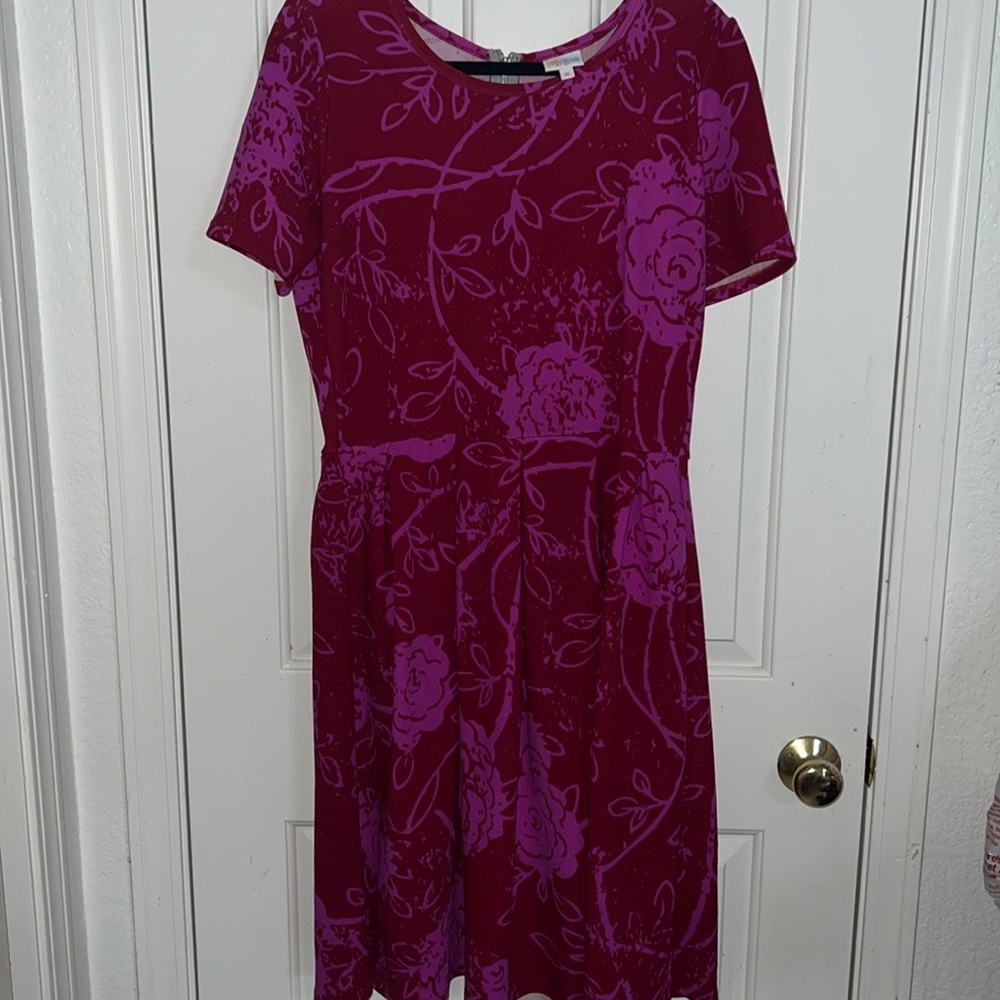 Dress - Picture 6 of 15